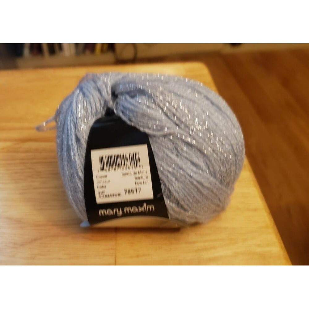 NEW Mary Maxim Lavish sparkly metallic yarn Aquamarine (224yds)